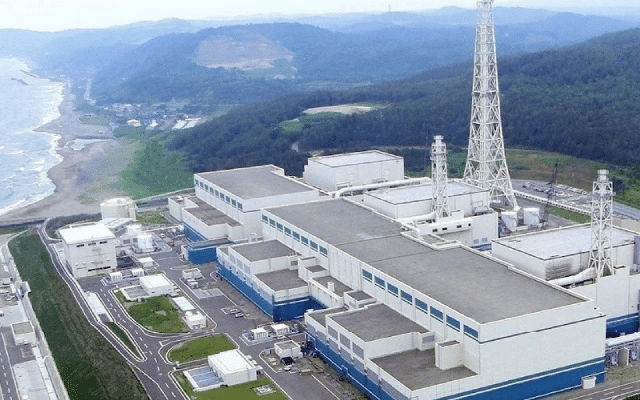 Fire breaks out at Japan's nuclear plant