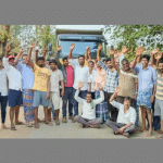 Belur: Mallanahalli villagers protest against tipper lorries