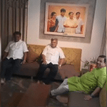 Hubballi: Union Minister visits ex-CM's house