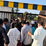 Ullal: DYFI clears Harekala bridge gate