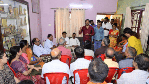 Bharath Shetty visits activist's house in Hosabettu