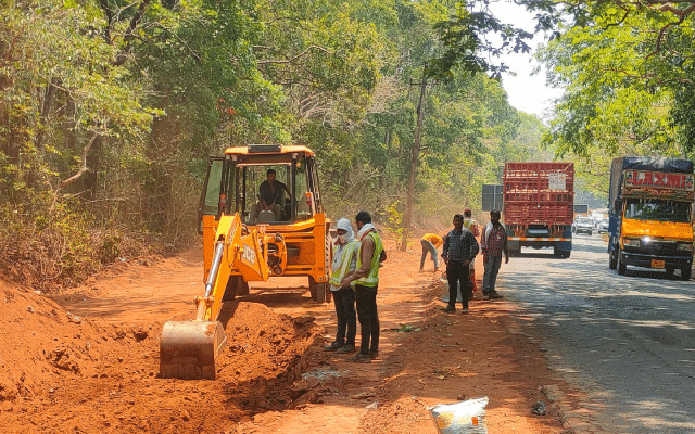 Punjalakatte Charmadi road development, widening work begins