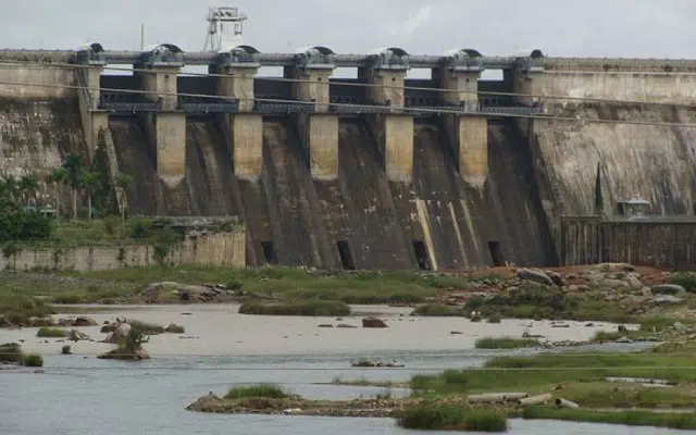 Lack of rain, water level in reservoirs receding: If monsoon improves, the reservoir will come to life