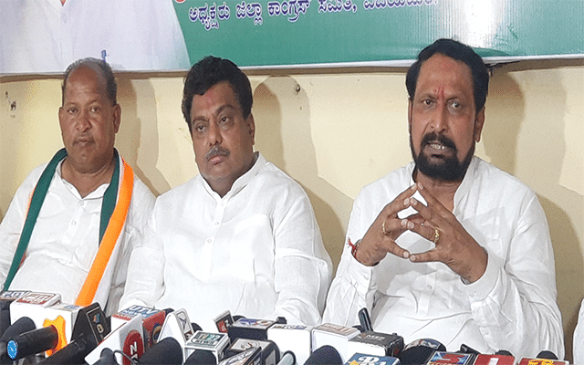 Vijayapura: Hindus are not BJP's property, they are with all parties: Savadi