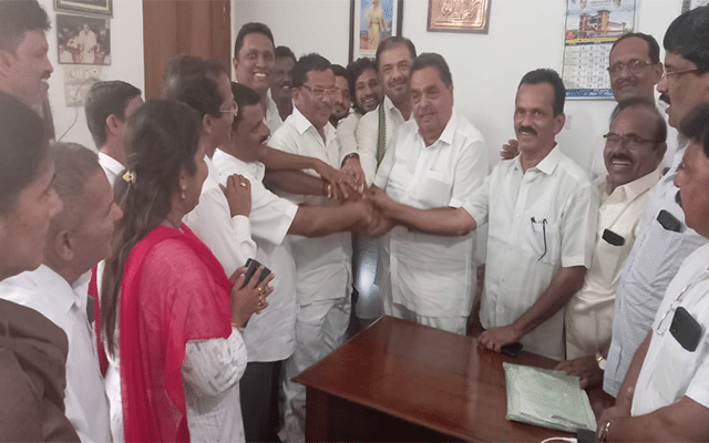 Sullia: Former minister B Ramanath Rai resolved the party's internal differences