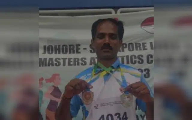 Dinesh Ganigage wins master's athletics title