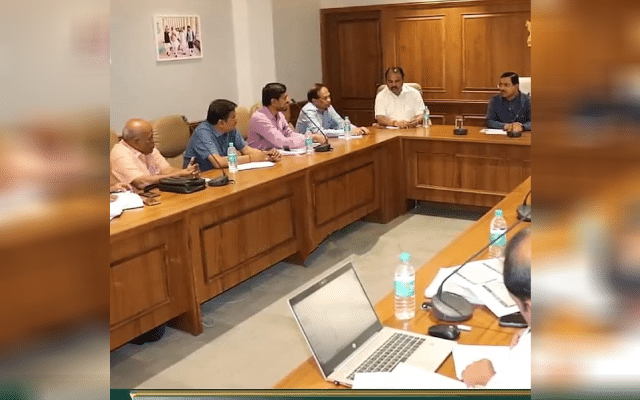 Union Minister Joshi holds crucial meeting on drinking water crisis