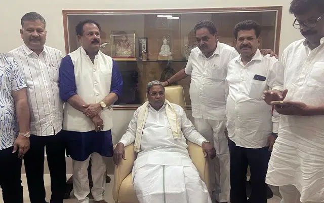 Chief Minister Siddaramaiah invites union for World Bunts Conference